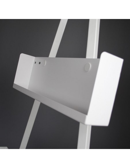 Środkowa półka sztalugi