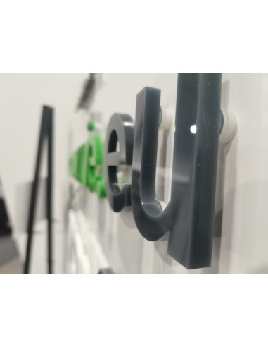 przykład mocowania liter 3d