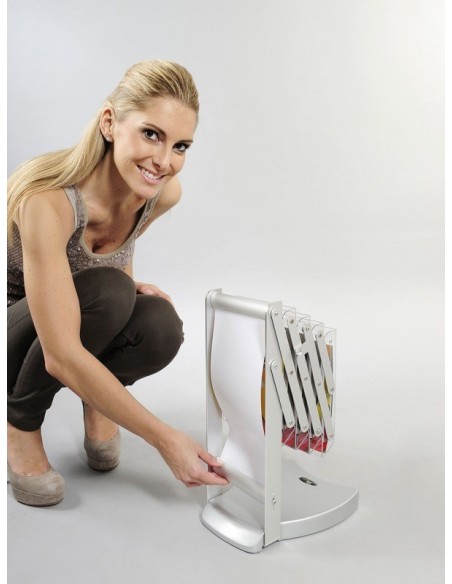 Składany stojak na ulotki A5 z miejscem na logo