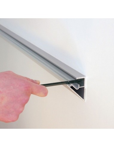 Uchwyt do mocowania półki szklanej