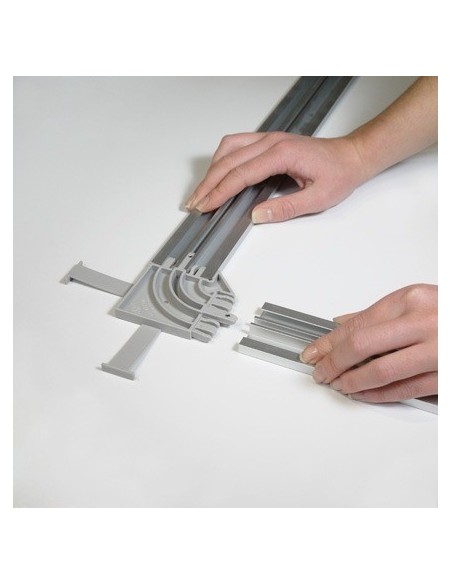 Montaż konstrukcji Backframe Montaż konstrukcji Backframe