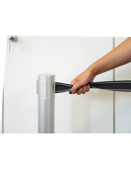 Słupki z taśmą Stopper point