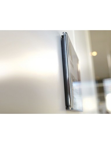 Smukła tabliczka przydrzwiowa