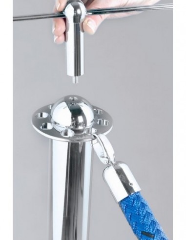 Montaż uchwytu na słupku