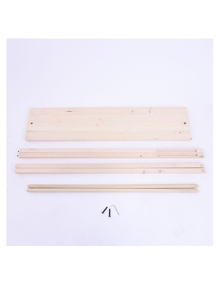 Rama drewniana przed złożeniem