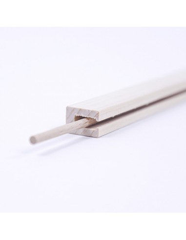 drewniana listwa plakatowa