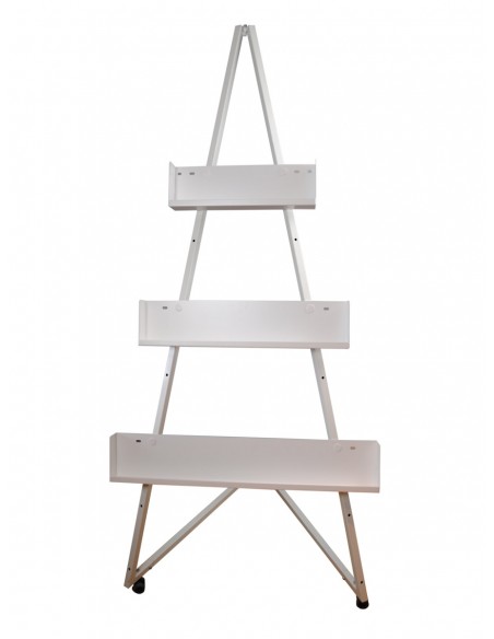 Sztaluga z metalowymi półkami