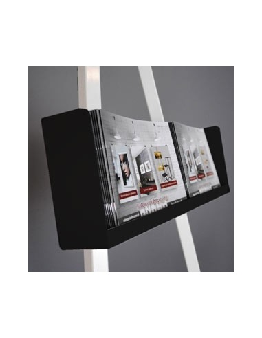 Czarna półka do sztalugi