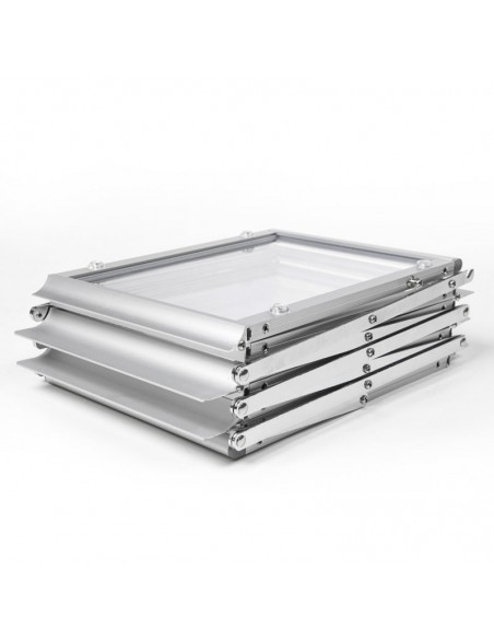 Stojak reklamowy po złożeniu