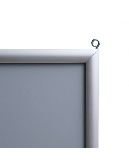 Rama na plakat z oczkami do podwieszania