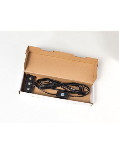 Elementy oświetlenia banerowego