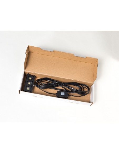 Elementy oświetlenia banerowego