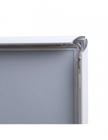 Profil zatrzaskowy ramy