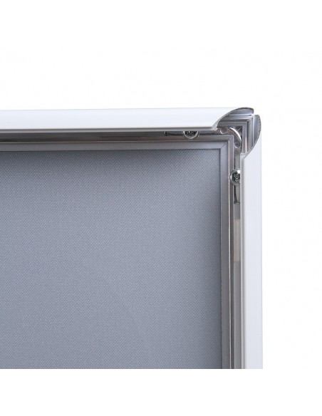 Profil zatrzaskowy ramy