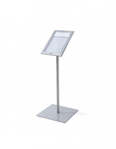 Stojak z gablotką i miejscem na logo